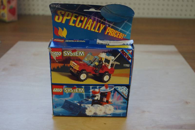 lot 437 image: Lego Set- Small