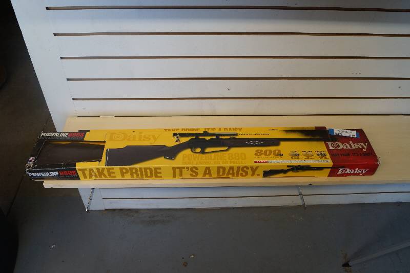 lot 443 image: 880S DAISY POWERLINE-  NEW In BOX- Duel Ammo