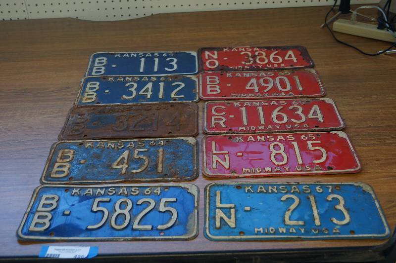 lot 456 image: Lot of 10- Kansas License Plates - ALL Early  1960s  Red and Blue
