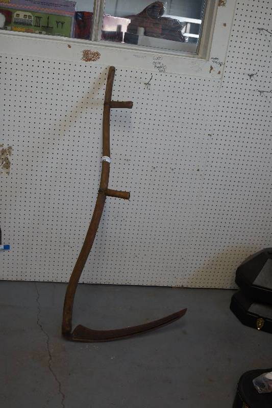 lot 459 image: Vintage Hay Scythe- Curved Wood Handle- Grim Reaper Style-  Very Good Condition