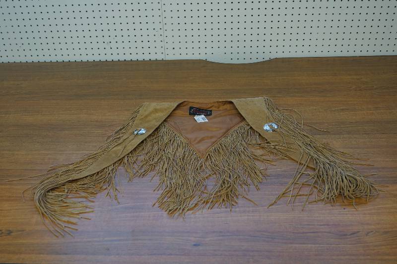 lot 467 image: NEW-  Leather Suede Shaw- Fringe- One Size-  Western Style