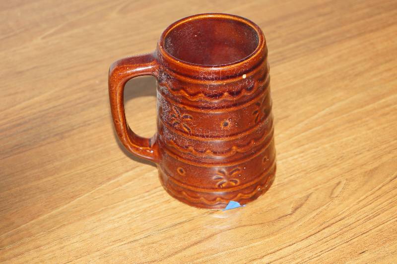 lot 474 image: USA Made Pottery- Stein or Mug