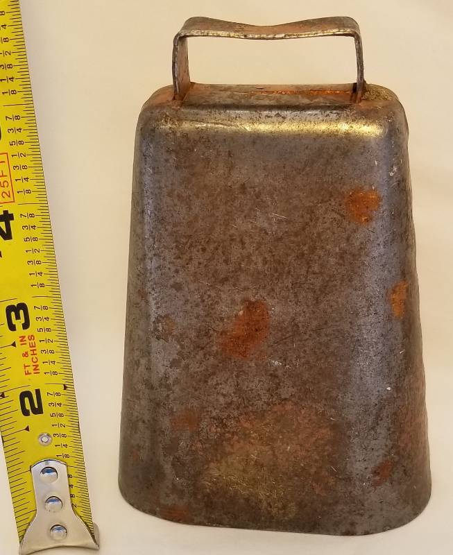 lot 271 image: Small Cowbell- Come and Get It