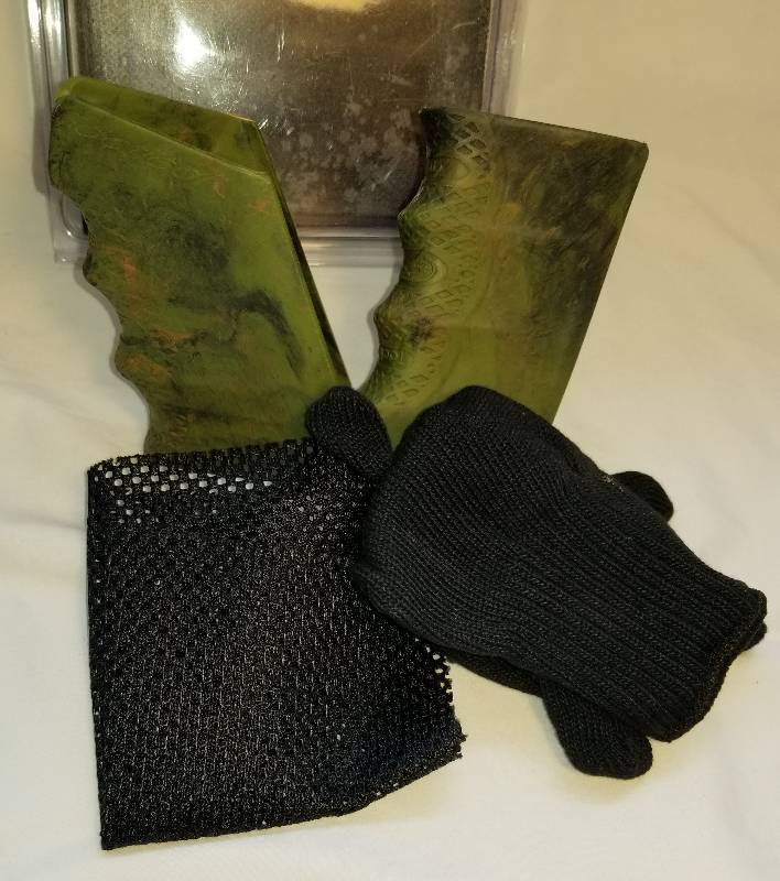 lot 328 image: Rat Grips- Carbine Grips