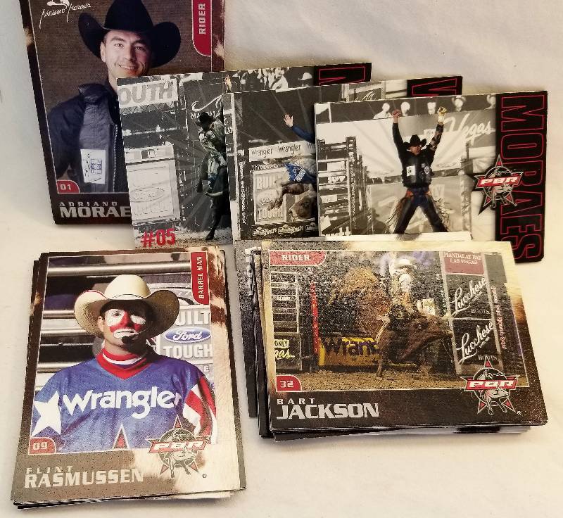 lot 364 image: Lot of 2004  Pro Bull Rider PBR Trading Cards