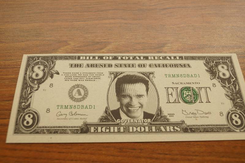 lot 2 image: Novelty Currency- Lot of 3-  Abused State of California