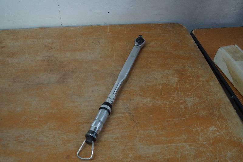 lot 30 image: Torque Wrench