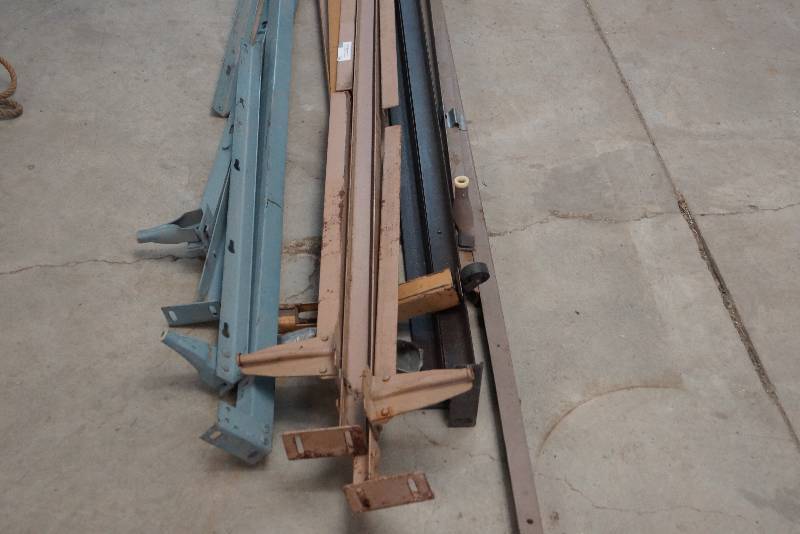 lot 54 image: Hollywood Bed Frame Lot- Metal