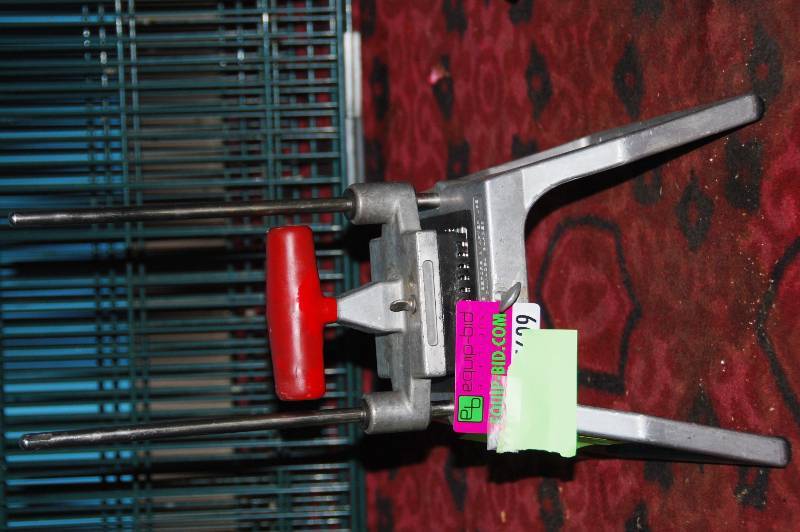 lot 5699 image: Lincoln Redco Insta Cut 3.5 Food Dicer
