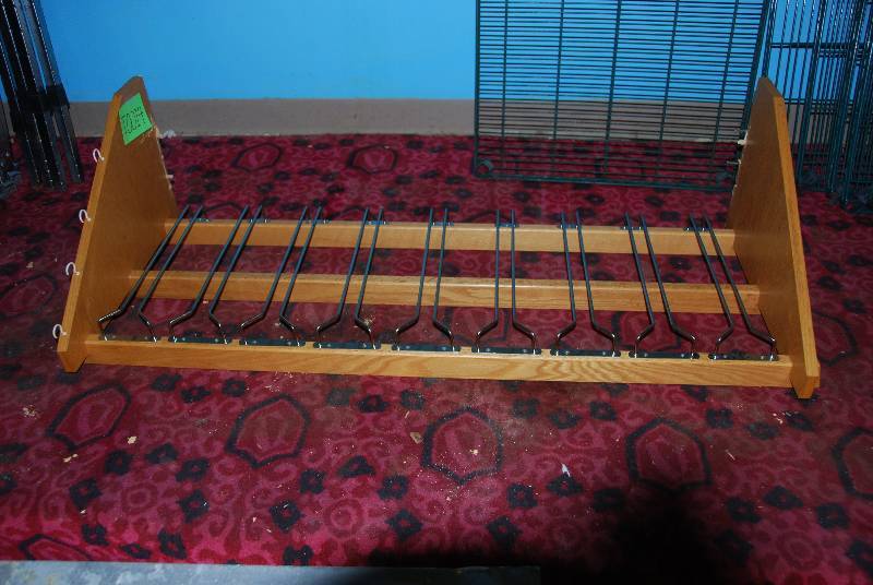 lot 5708 image: Wine Glass Rack