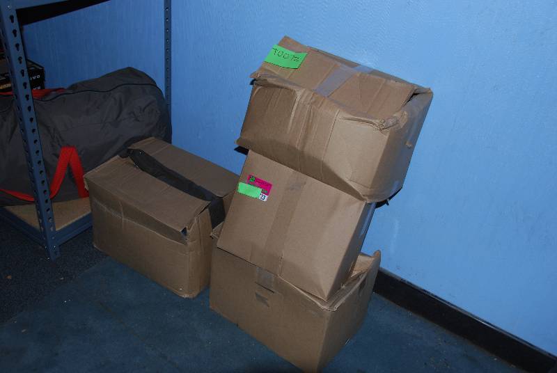 lot 5723 image: 4 boxes ice pack material