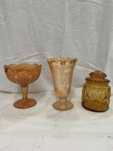 lot 48029 image: Vintage Amber Colored Glass Collection