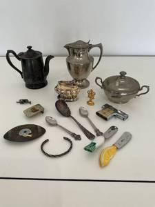 lot 47962 image: Misc Metal Collector Items