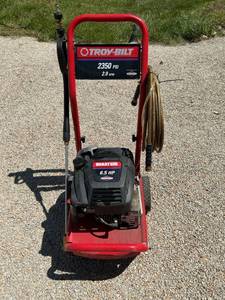 lot 47976 image: Troy-Bilt Power Washer 6.5 HP, 2359 PSI, 2.0 GPM