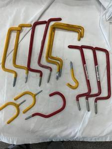 lot 48008 image: Misc lot of Hooks