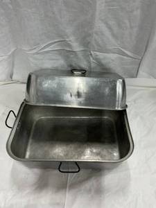 lot 48021 image: Vintage Roaster