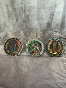 lot 48065 image: Fenton Misc Carnival Glass Plates