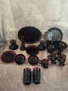 lot 48073 image: Avon 1876 Cape Cod Collection