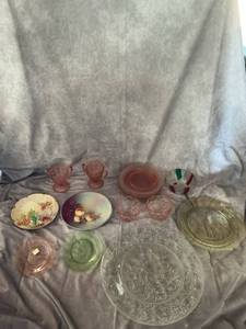 lot 48090 image: Lot of Misc Dish Ware