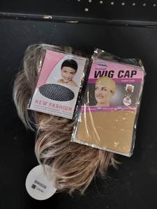 lot 6487 image: Deluxe Wig Cap Set with Brown Synthetic Wig WIN3226