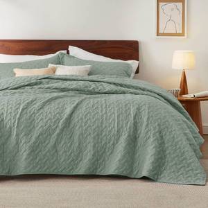 lot 1381 image: Bedsure Quilts California King Size - Lightweight Bedspreads Cal King Size with Basket Weave Pattern, Soft Quilt Bedding Set, Sage Green Comforter Set Coverlet for All Seasons with 2 Pillow Shams