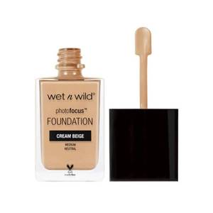 lot 2260 image: wet n wild Photo Focus Matte Liquid Foundation Cream Beige, Vegan and Cruelty-Free