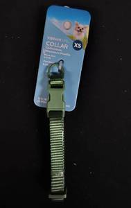 lot 4417 image: Vibrant Life Dog Collar Size XS - Olive Green