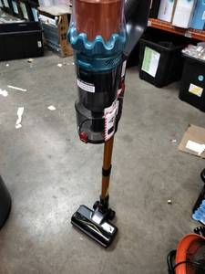 lot 9513 image: MISSING BATTERY Dyson Sv03 Motorhead Cordless Handheld Vacuum