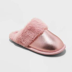 lot 12225 image: Kids Lane Metallic Scuff Slippers - Cat and Jack� Pink 4-5 IndoorOutdoor, Slip On, Medium Width