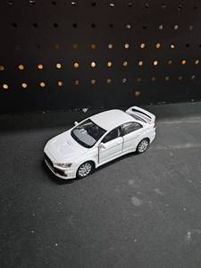 lot 12289 image: Mitsubishi Lancer Evolution X Diecast Model Car