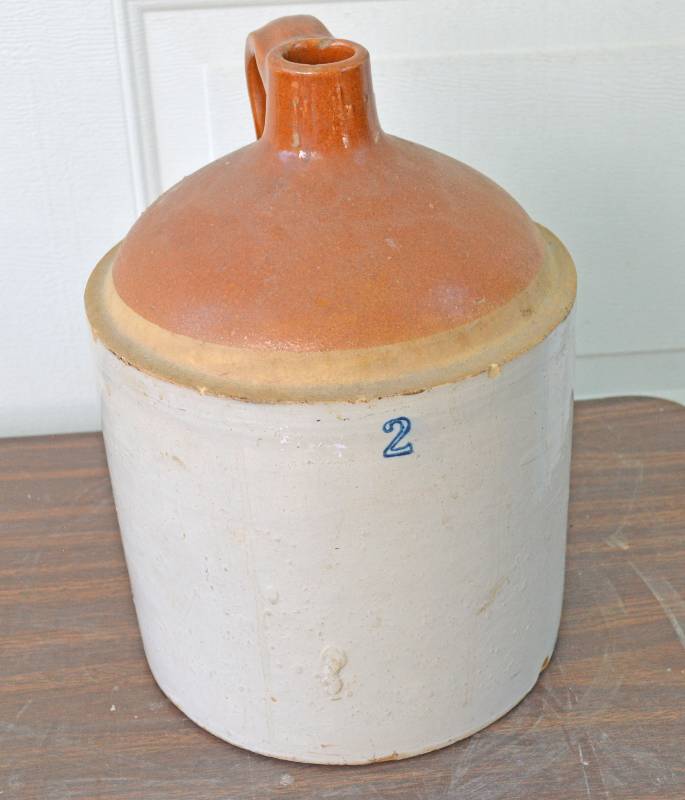 lot 4046 image: #2 Crock Jug - Very Cool