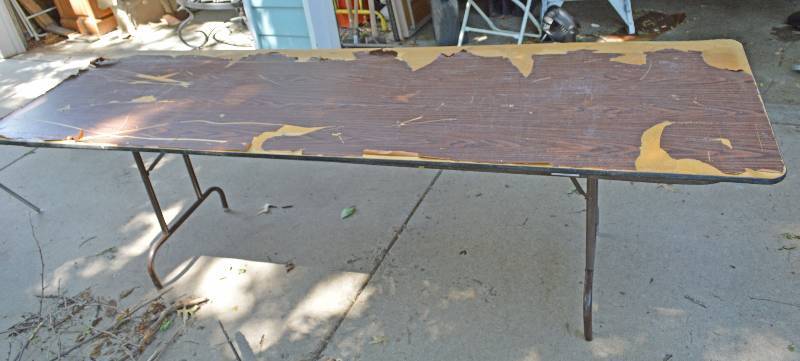 lot 4069 image: 8 x 30 Folding Table