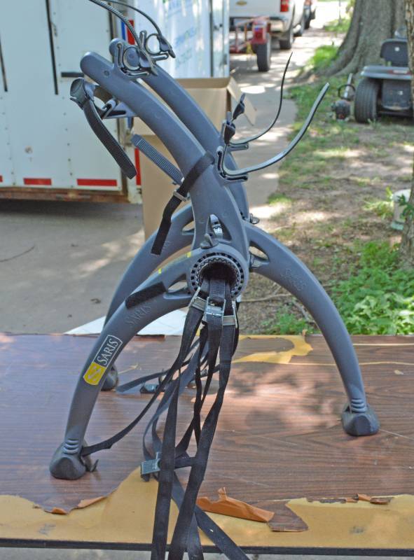 lot 4082 image: Saris Bike Rack
