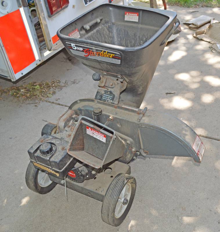 lot 4093 image: 5HP Shredder