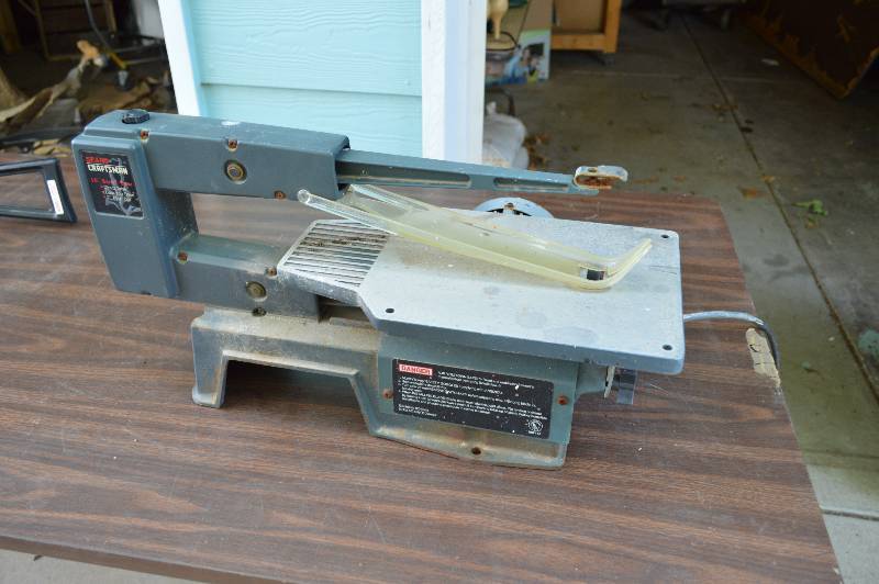 lot 4129 image: Craftsman 16 Scroll Saw- No Blade- Works Check it Out