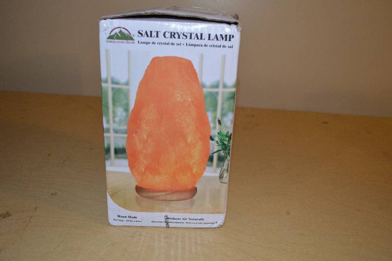 lot 4148 image: Salt Crystal Lamp- So Cool