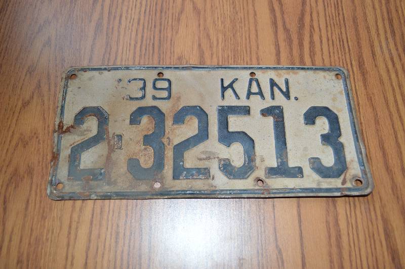 lot 4162 image: 1939 Kansas License Plate- Check it Out