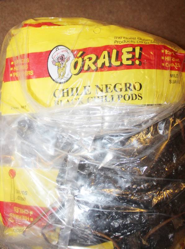 lot 4242 image: Lot of 12 Count Black Chili Pods - 2 oz bags