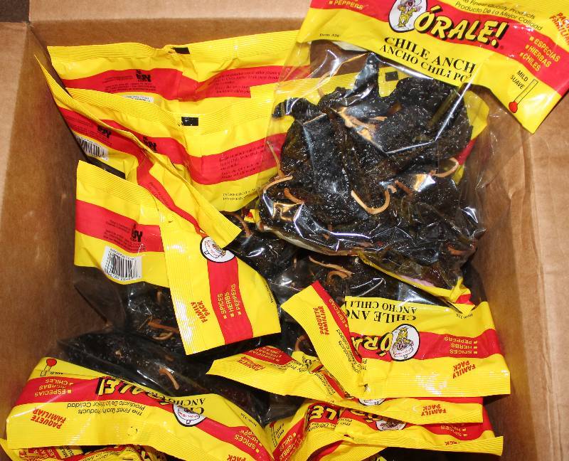 lot 4290 image: Lot of 12 Count Ancho Chili Pods - 12 oz bags