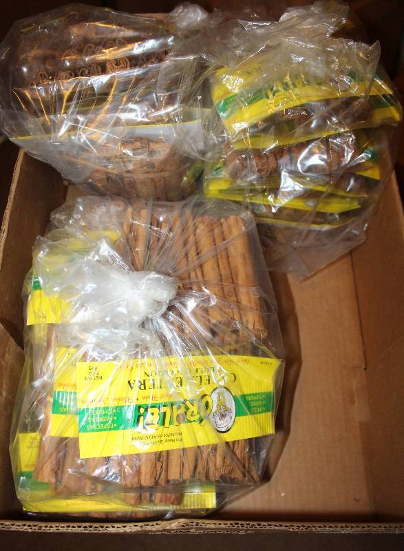 lot 4297 image: Lot of 36 Count Whole Cinnamon - 3 oz bags