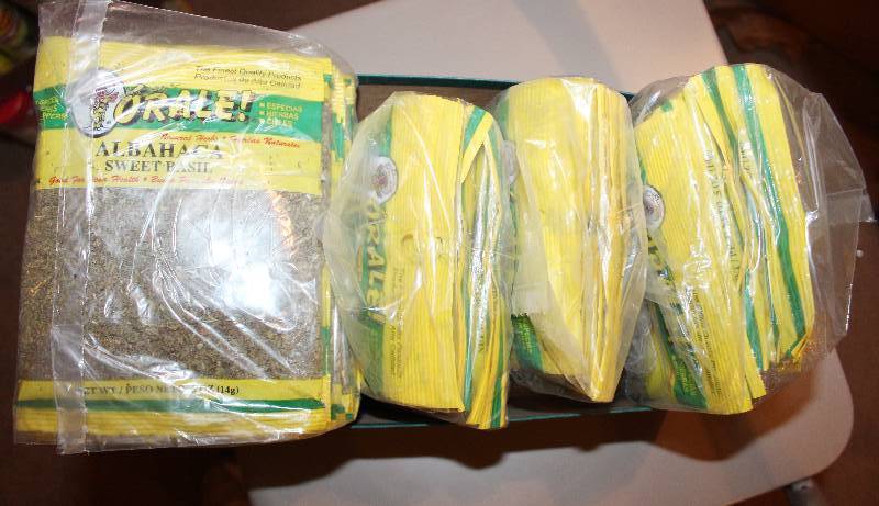 lot 4314 image: Lot of 48 Count Sweet Basil - 0.50 oz bags