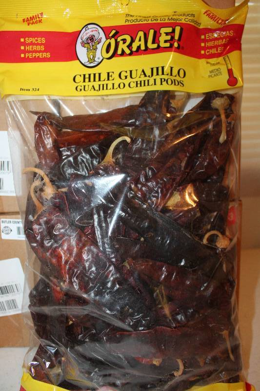 lot 4366 image: Lot of 12 Count - Guajillo Chili Pods - 12 oz Packages