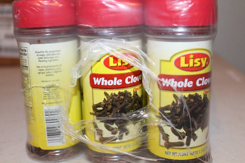lot 4391 image: Lot of 12 Count - Whole Cloves - 1.5 oz. Bottles
