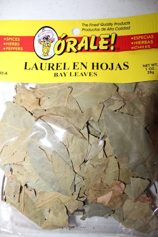 lot 4418 image: Lot of 12 Count - Bay Leaves - 1 oz. Packages