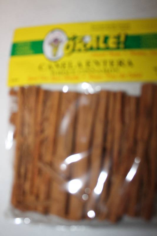 lot 4424 image: Lot of 12 Count - Whole Cinnamon - 3 oz. Packages