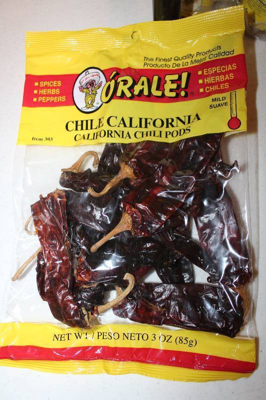 lot 9003 image: Lot of 12 Count - California Chili Pods - Mild - 3 oz. Packages