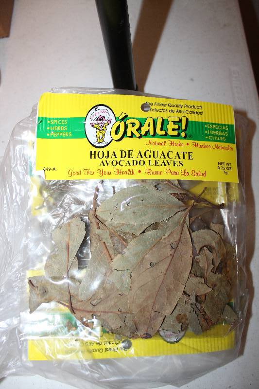 lot 9087 image: Lot of 12 Count - Avocado Leaves - 0.25 oz. Packages