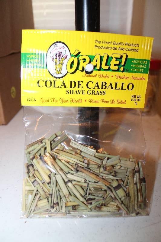 lot 9097 image: Lot of 12 Count - Shave Grass -  0.25 oz. Packages