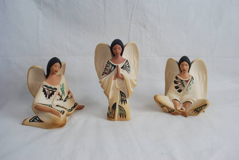 lot 2398 image: Set of 3 Beautiful Native American Indian Princess - ANGEL figurines by artist NIYA