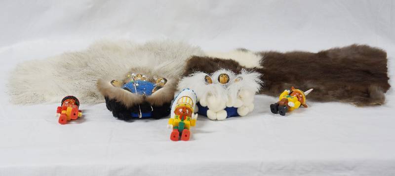 lot 3479 image: Lot of Various Fur Pelts and Native American Indian Figurines - See Pics